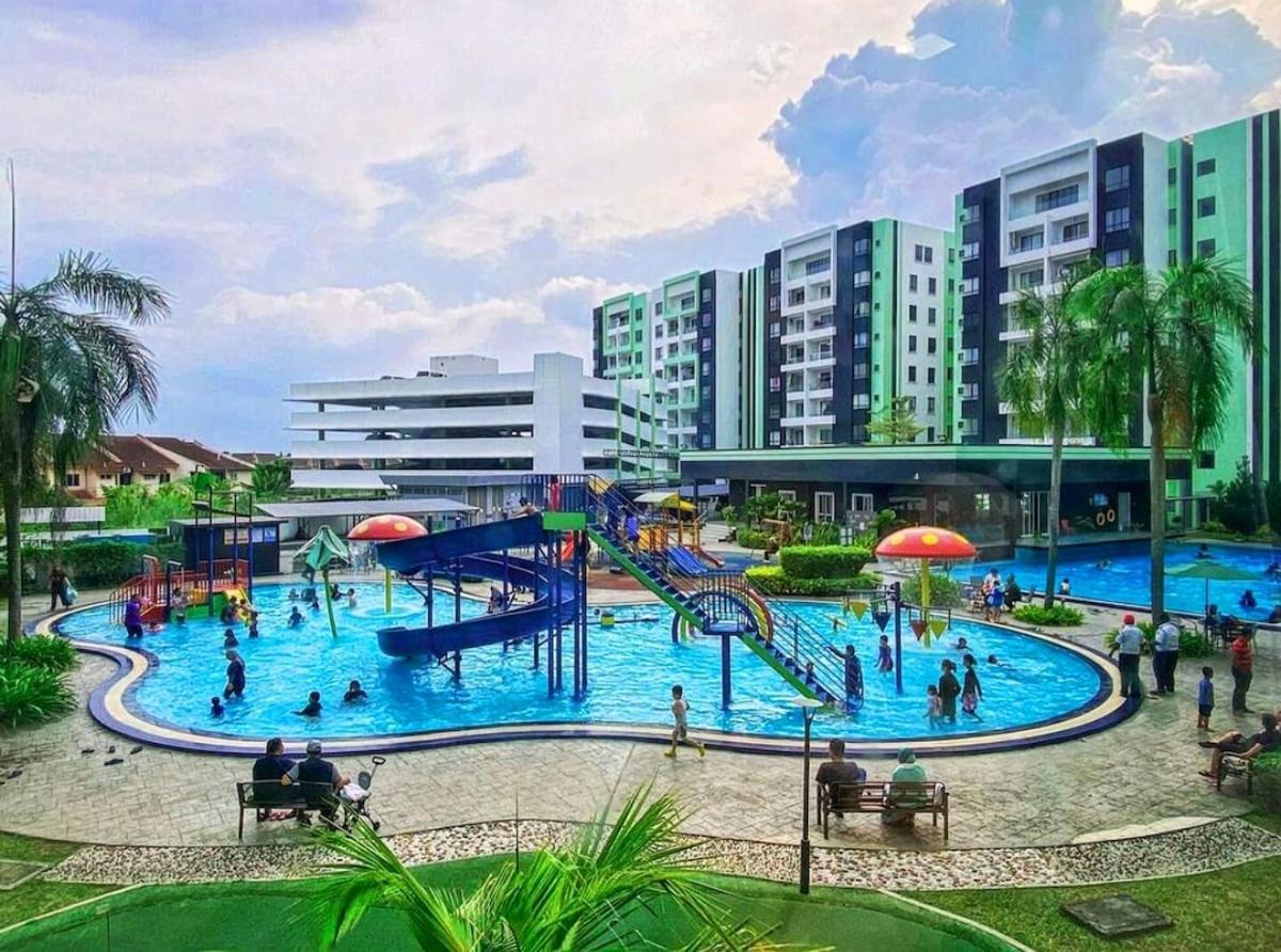 Manhattan Waterpark 3 8pax By Empire Mha308 Ipoh