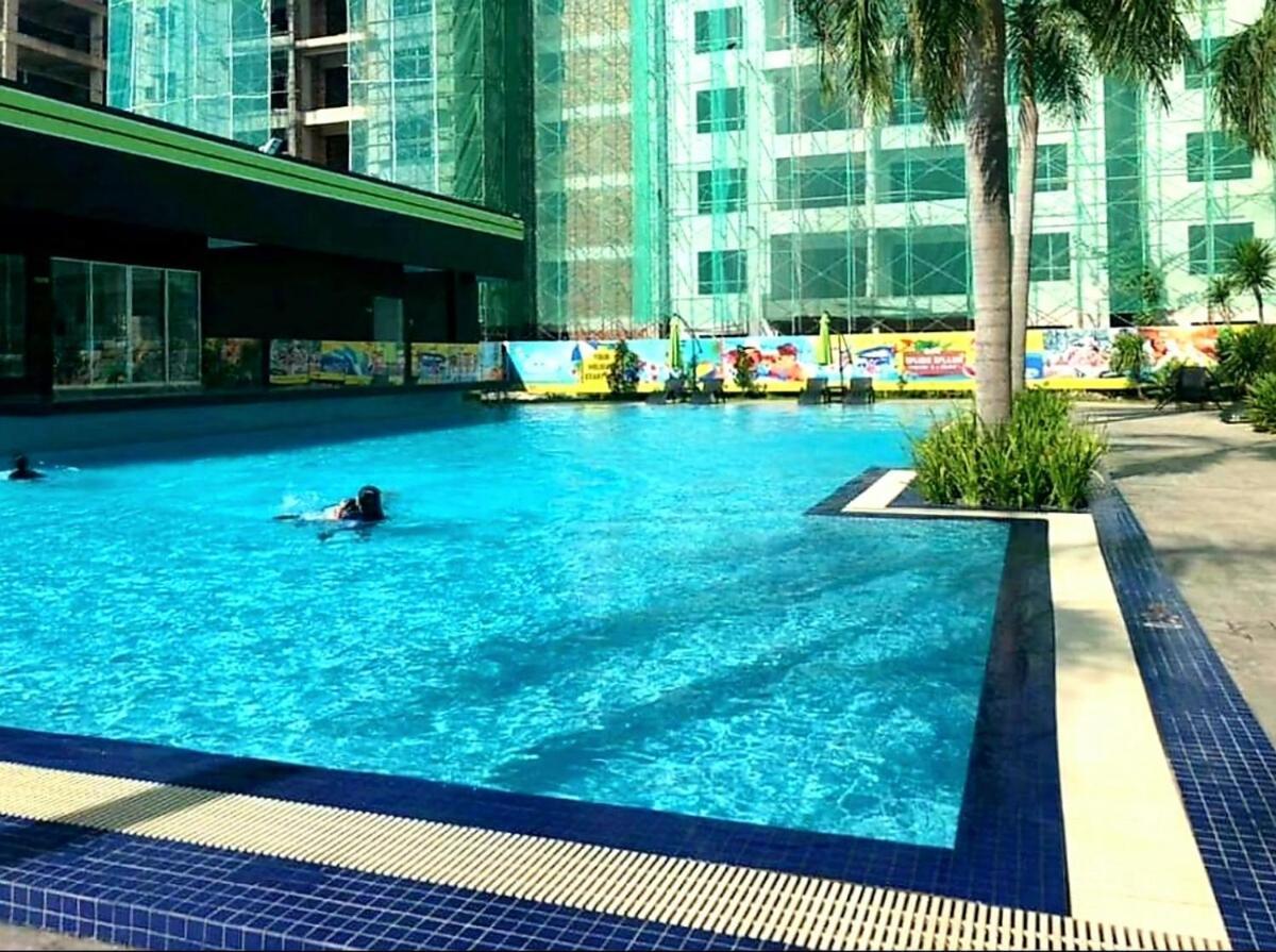 Manhattan Waterpark 3 8pax By Empire Mha308 * Ipoh